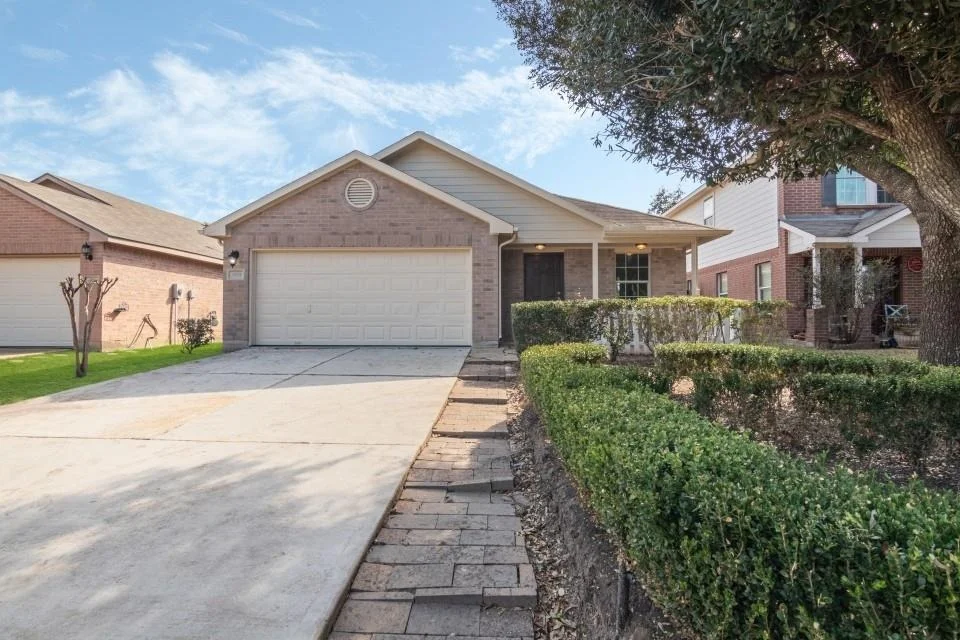 Photo of 20811 Banyan Crest Lane