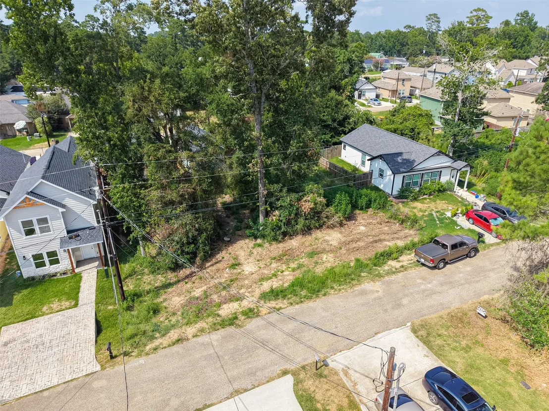 Photo of 16716 E Ivanhoe