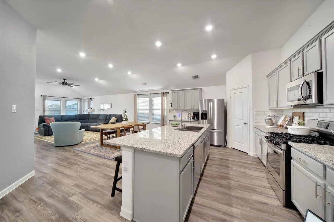 Photo of 5817 Hedwig Hill Lane