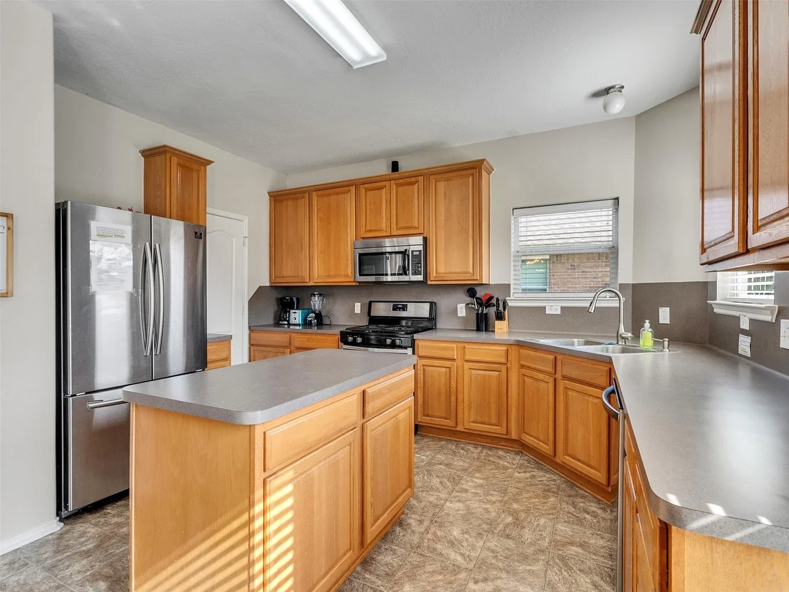 Photo of 6108 Hubbell Drive
