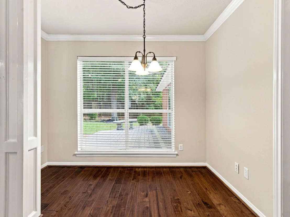 Photo of 101 Lakeside Drive
