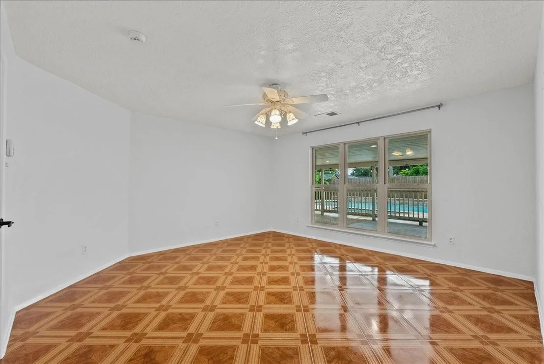 Photo of 423 Starborrough Drive