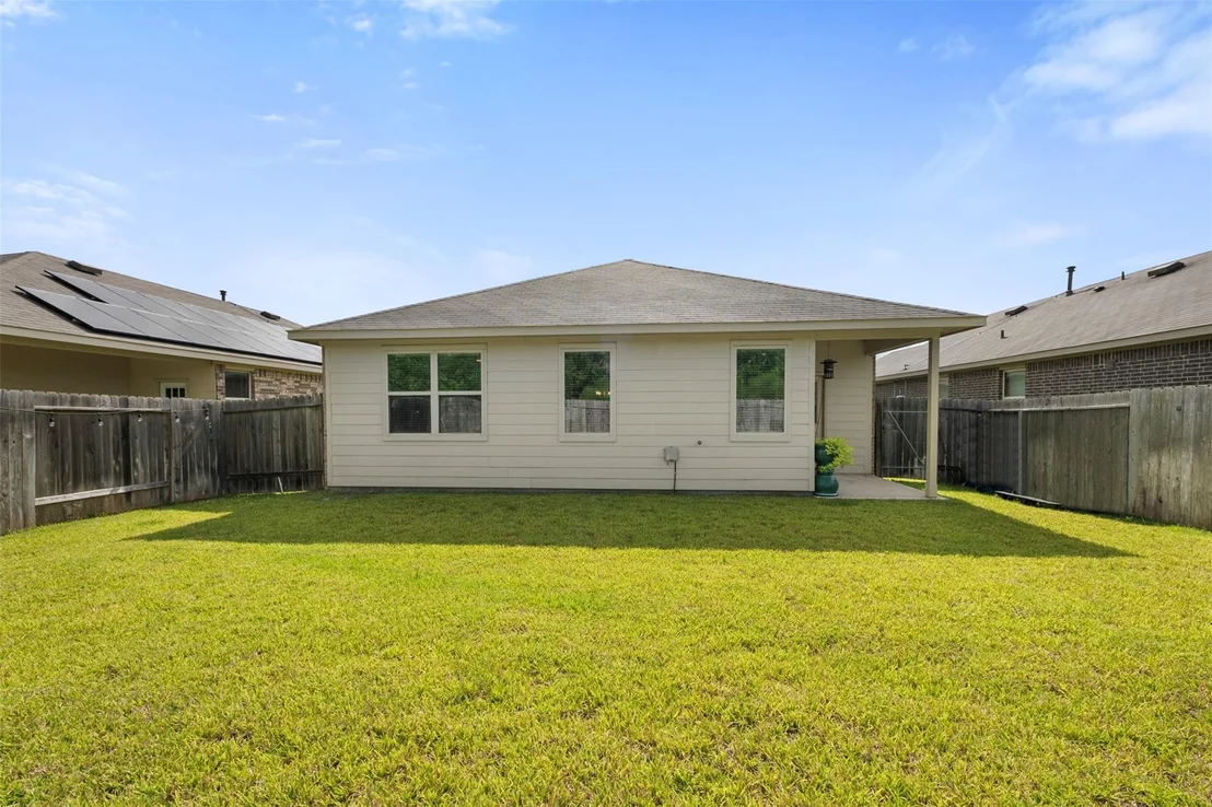 Photo of 6031 Purple Iris Street