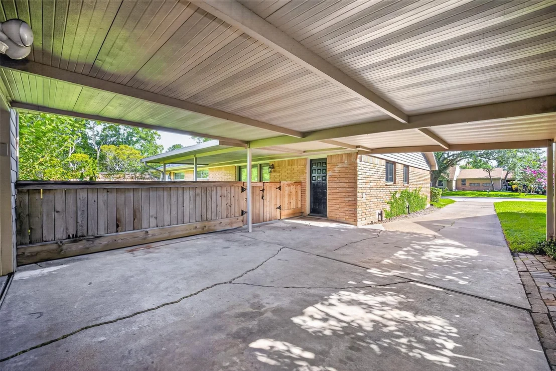Photo of 5214 Starkridge Drive