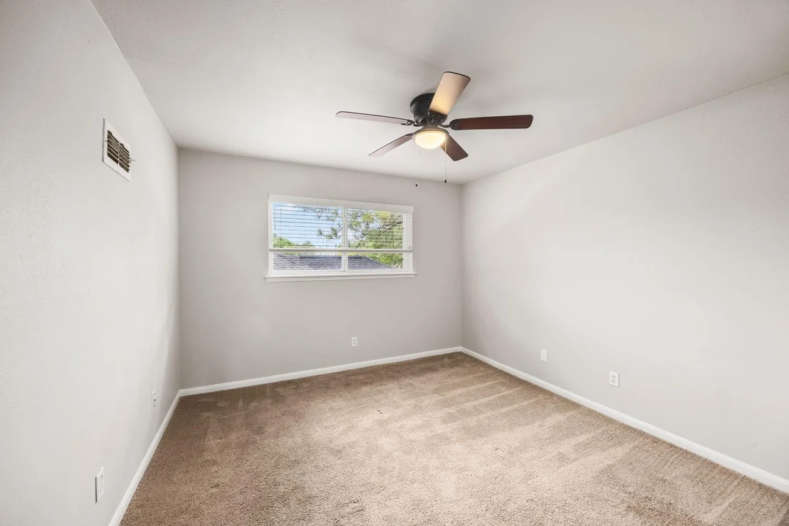 Photo of 10647 Hazelhurst Drive