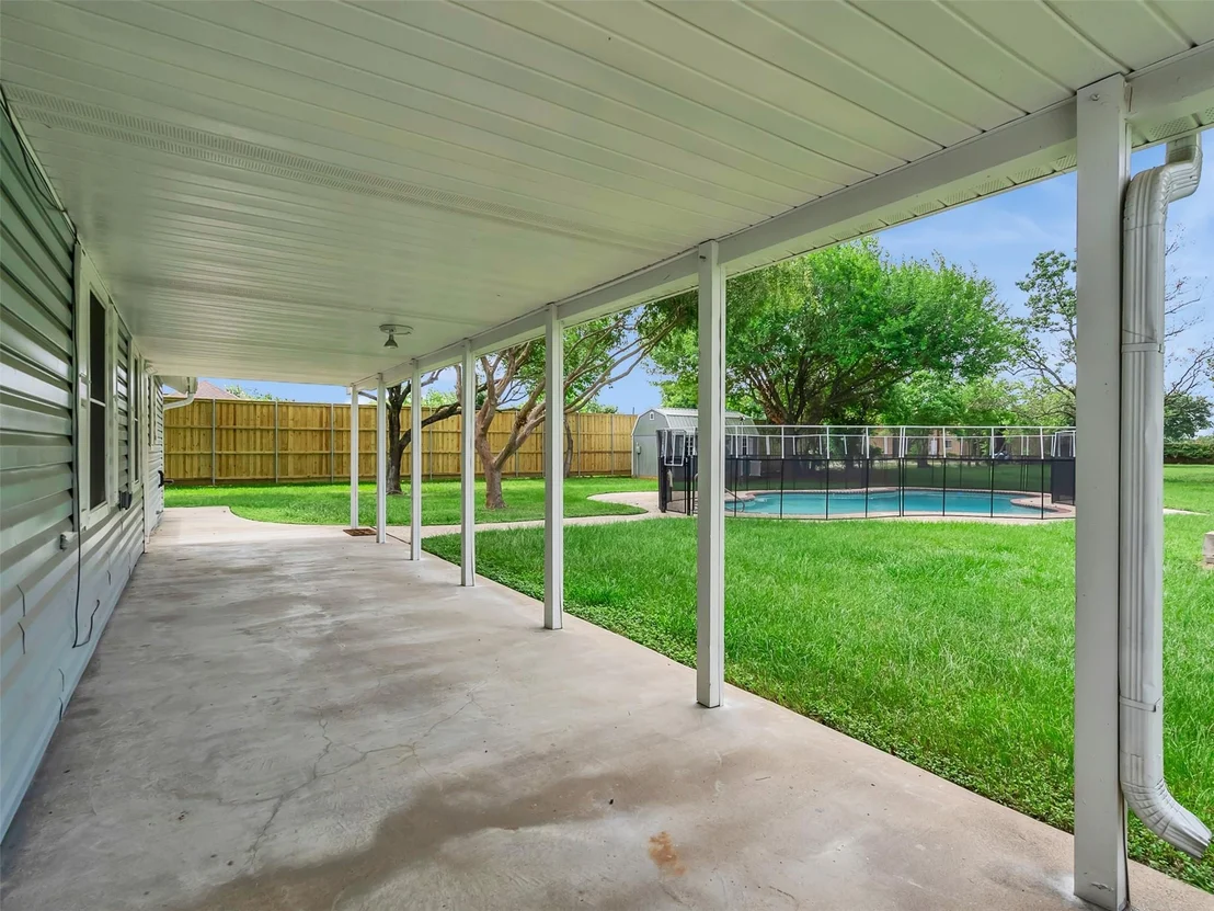 Photo of 28085 Morton Road