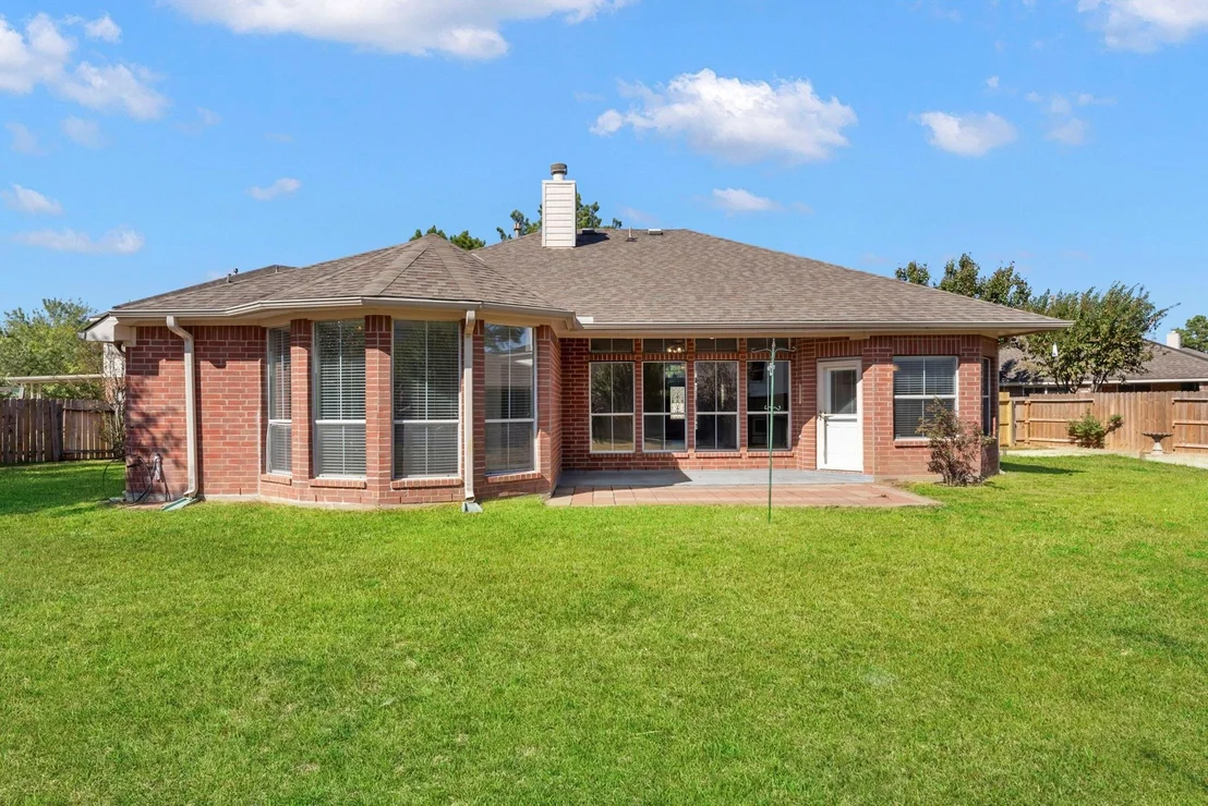 Photo of 19106 Poplar Trails Lane