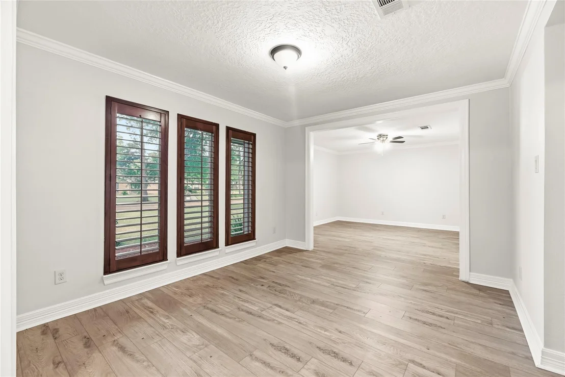 Photo of 5903 Echo Lake Lane