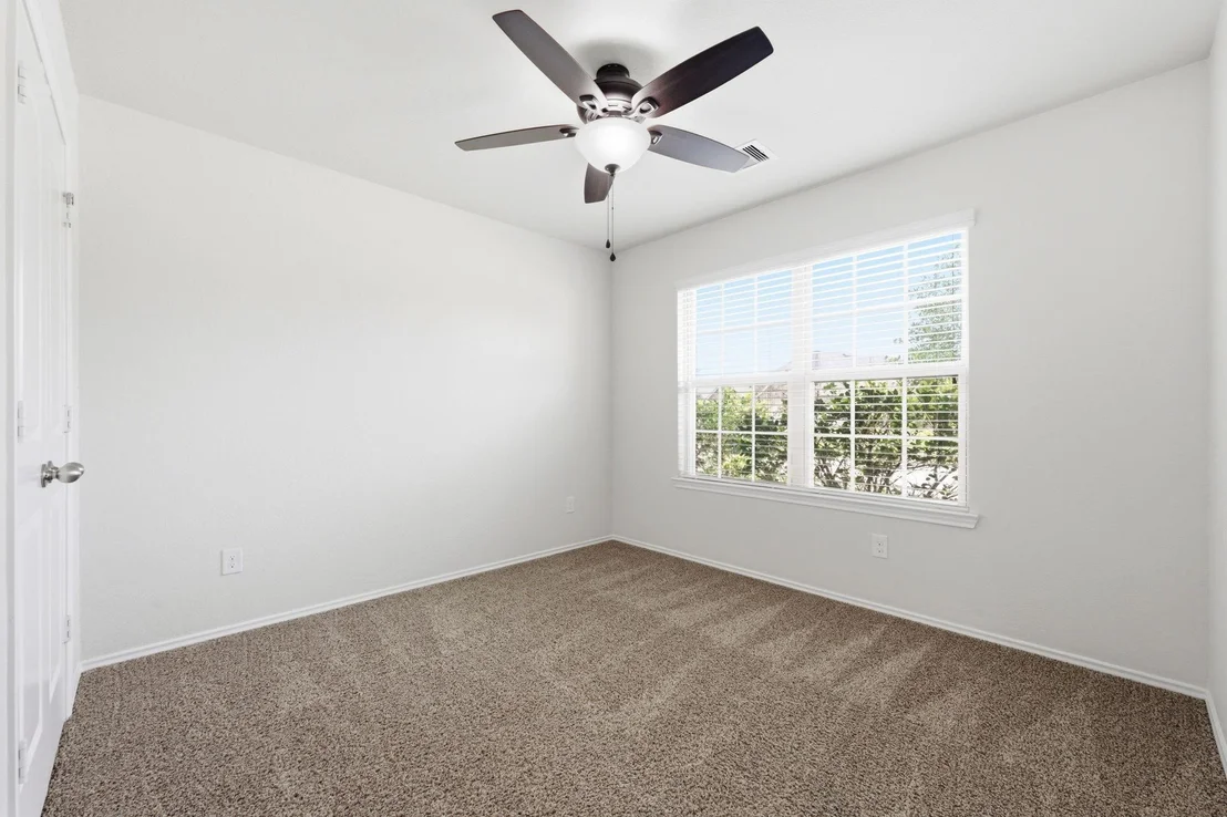 Photo of 14078 Lake Crescent Drive