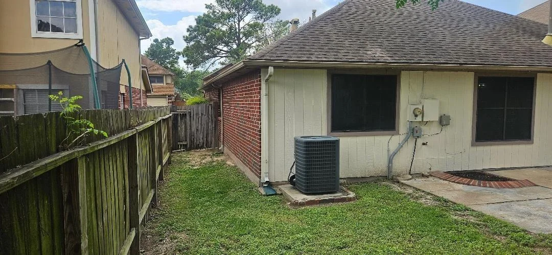 Photo of 13806 Cantwell Drive