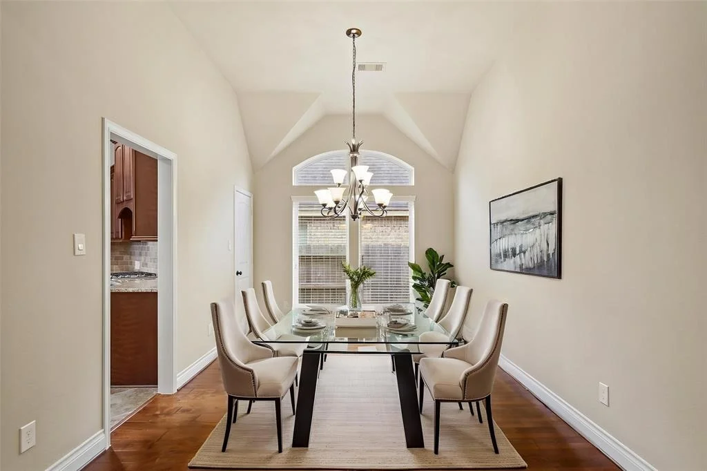 Photo of 2711 Park Hills Drive