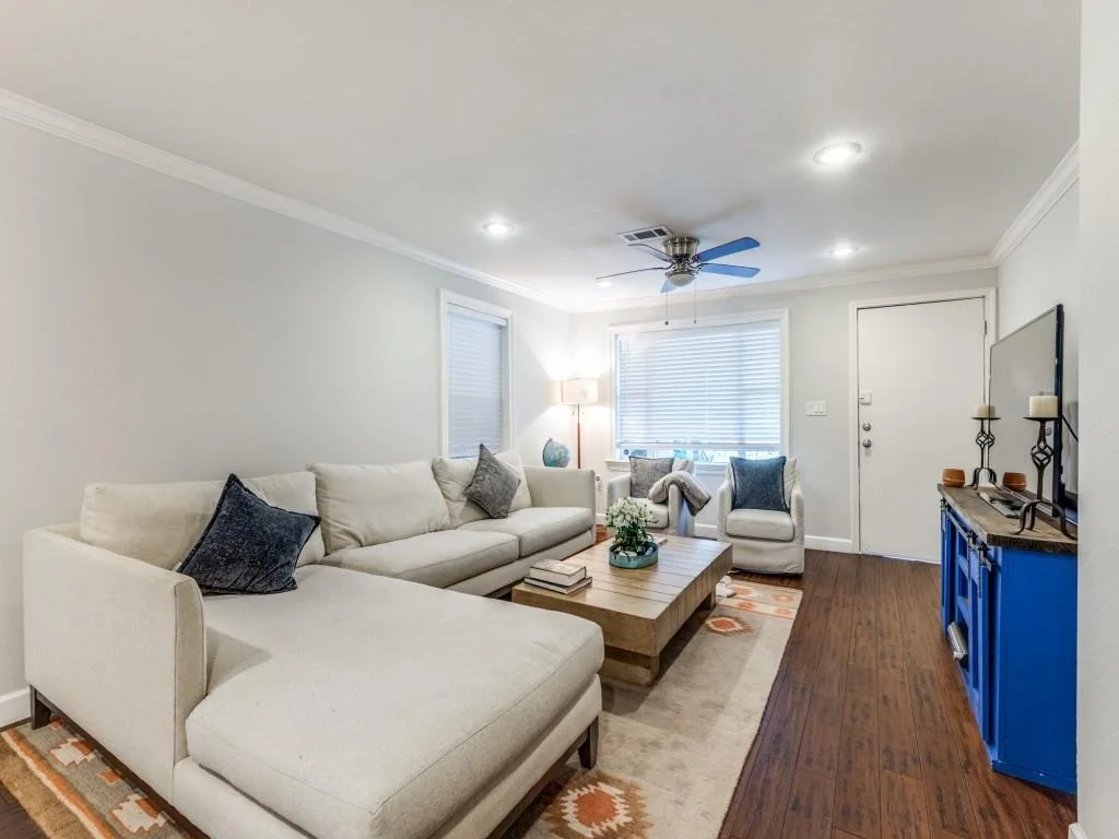 Photo of 5110 Cochran Street