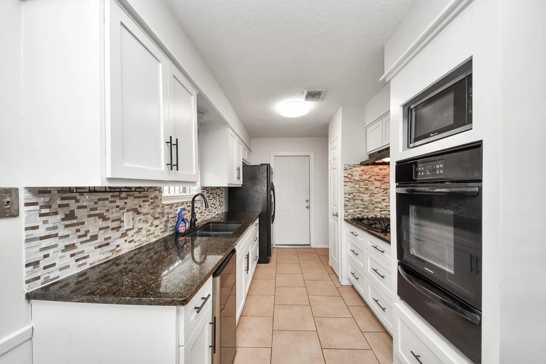 Photo of 1415 Parry Sound