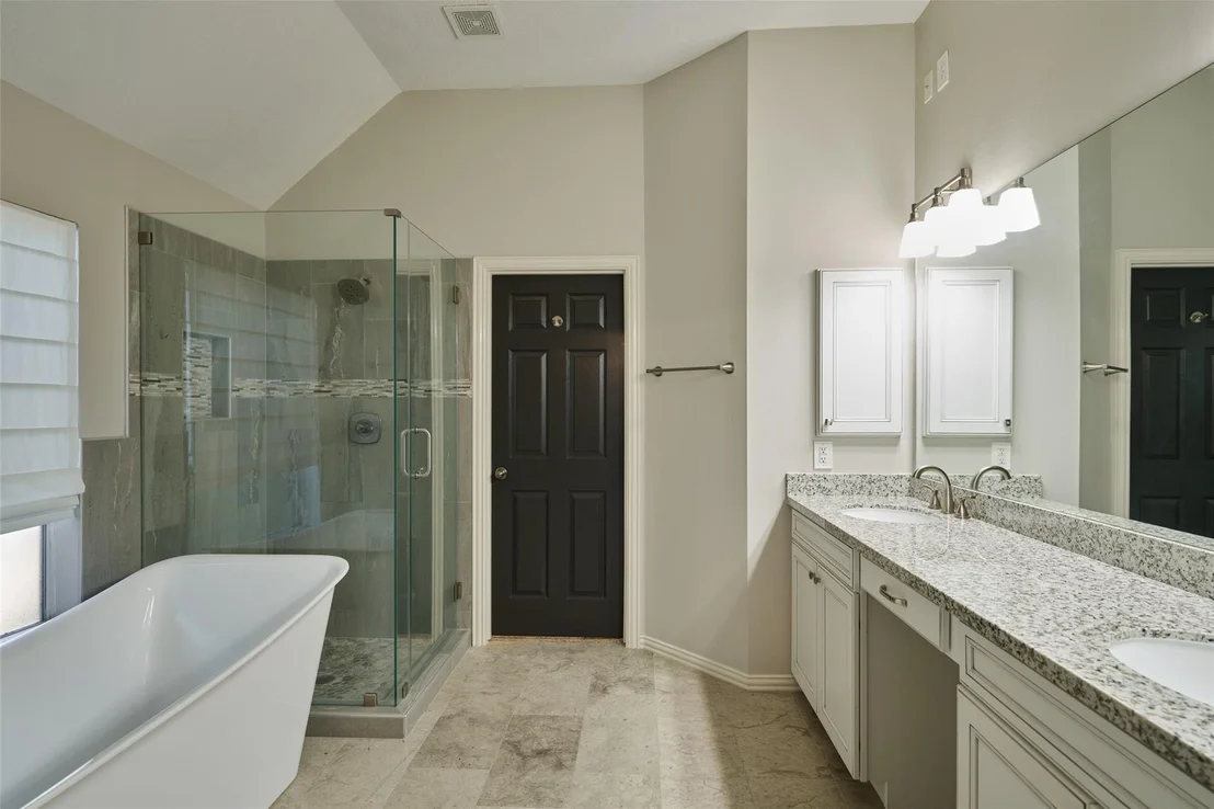 Photo of 2118 Tessie Cove Lane