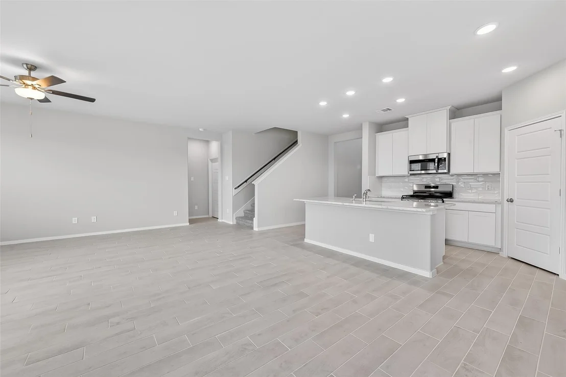 Photo of 12615 Canyon Falls Boulevard