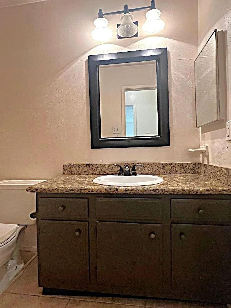 Photo of 13907 Flagstone Drive