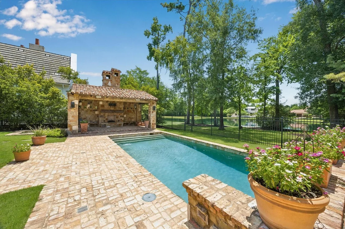 Photo of 15 N Badger Lodge Circle