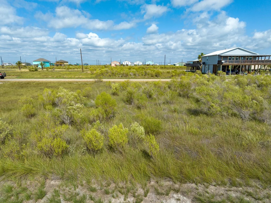 Photo of 528 W Rustic Oak Lane