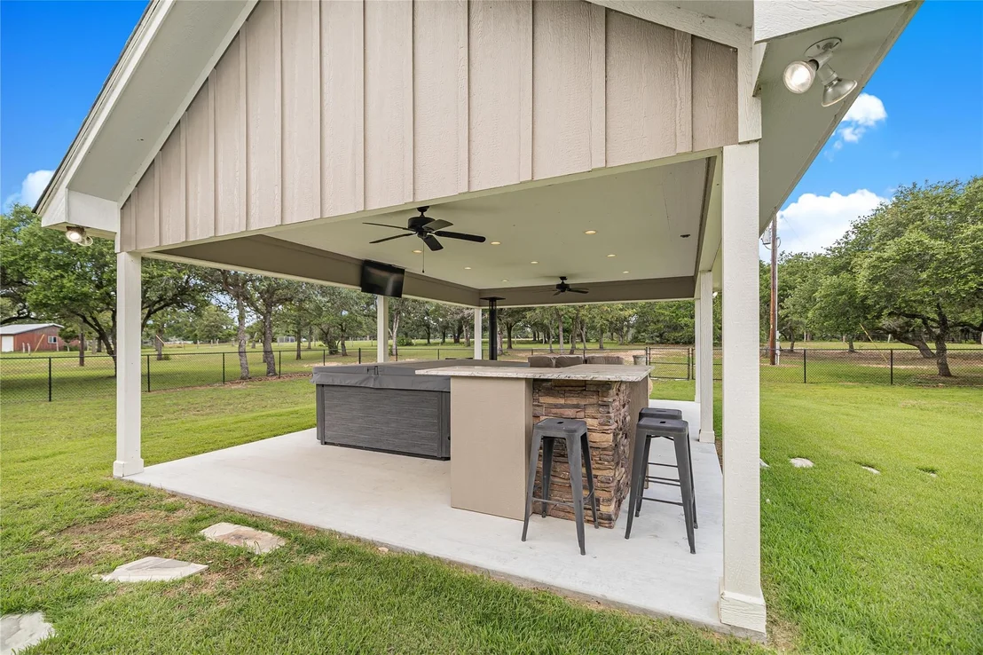 Photo of 1572 County Road 134