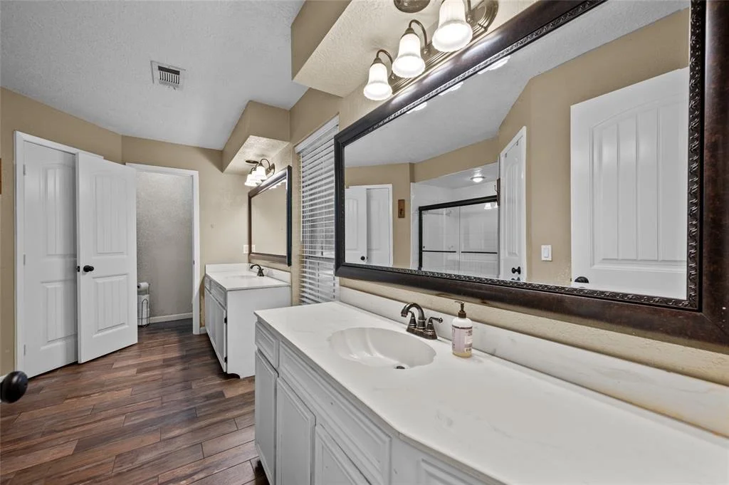 Photo of 4702 Gulfway Drive