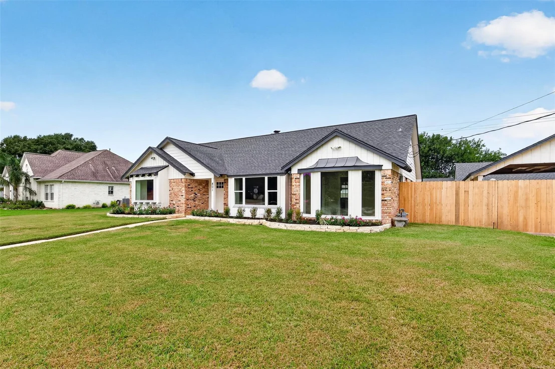 Photo of 401 Shirleen Drive