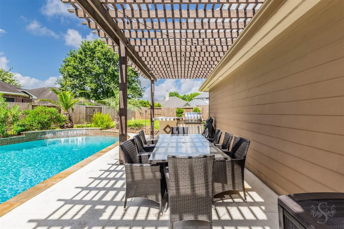 Photo of 1206 Paralee Drive