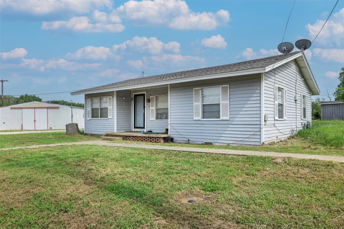 Photo of 585 State Highway 36 N