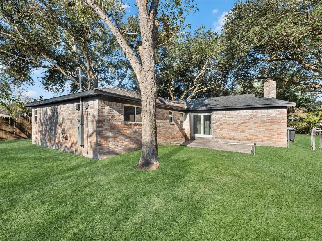 Photo of 609 Debbie Lane