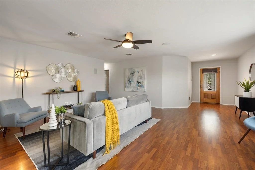 Photo of 517 Castebar Drive