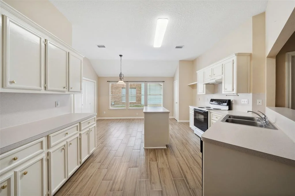 Photo of 4012 Hunnington Drive