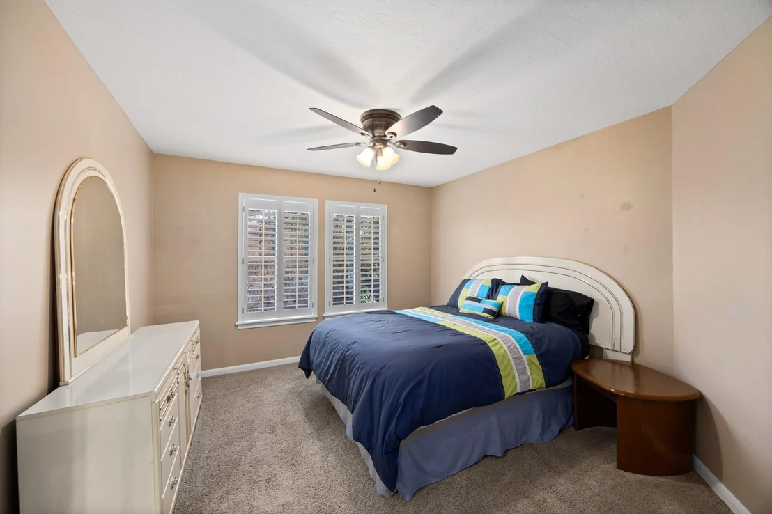 Photo of 8807 Chelmsford Lane