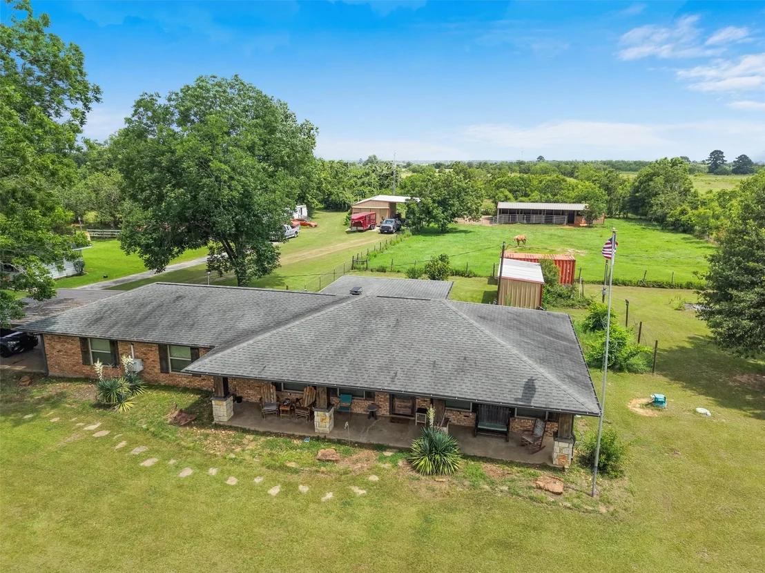 Photo of 34366 Owens Road