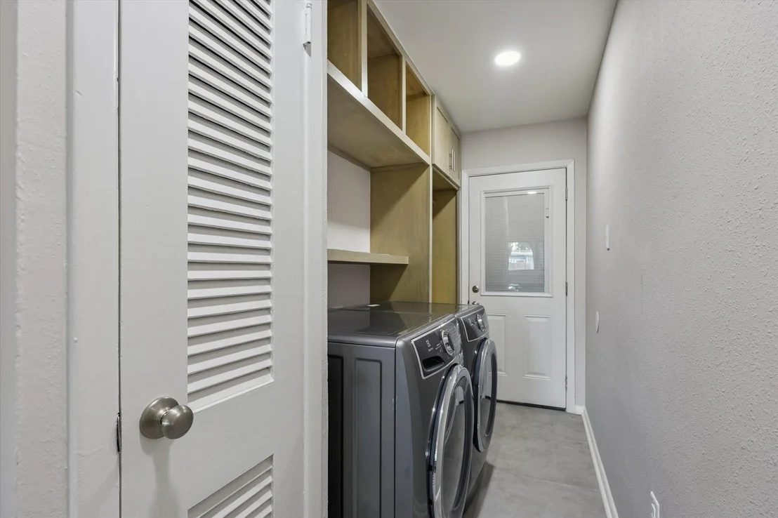 Photo of 8621 Bob White Drive