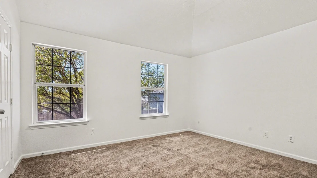 Photo of 15834 Colonial Bridge Lane