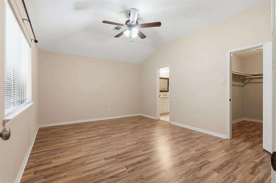 Photo of 8227 Squires Place Drive
