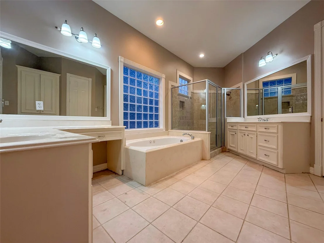 Photo of 13523 Pegasus Road