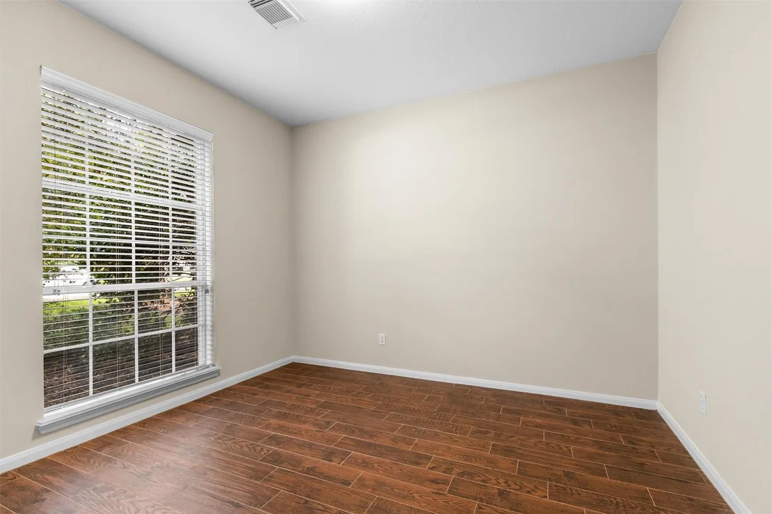 Photo of 712 Forest Lane Drive