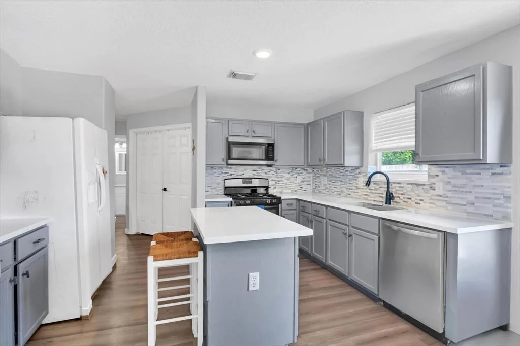 Photo of 18618 Artesian Way