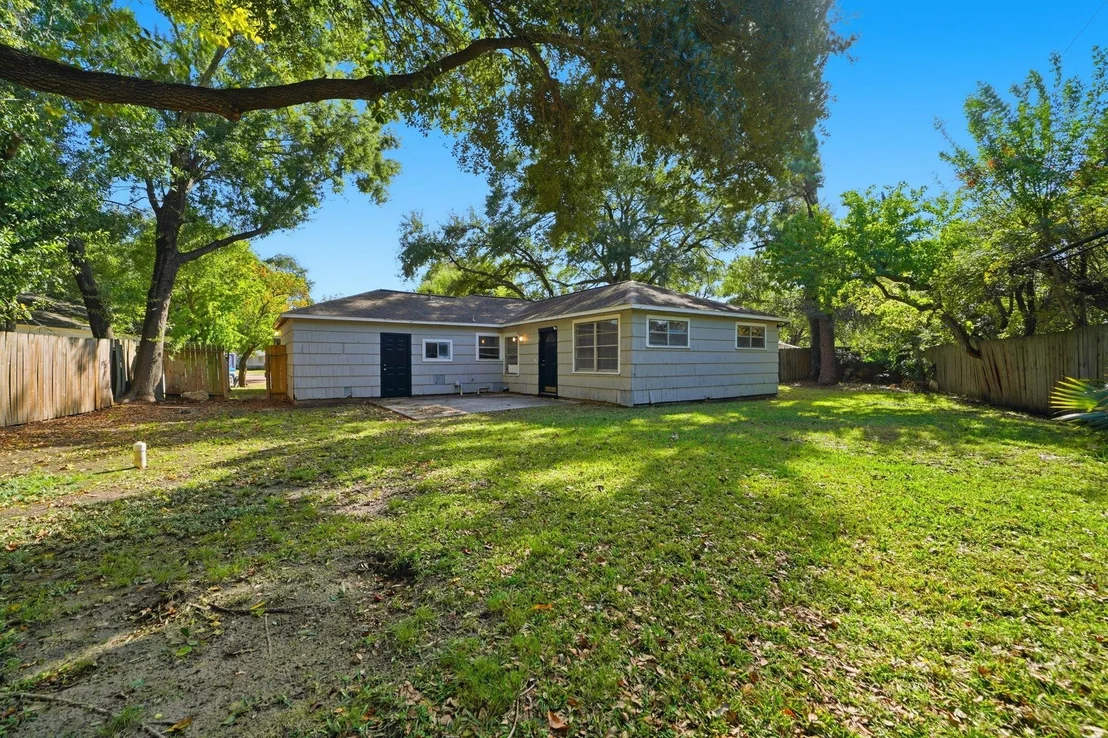 Photo of 710 Canary Circle