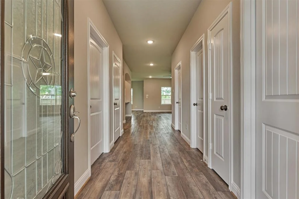 Photo of 10477 Valley Drive N