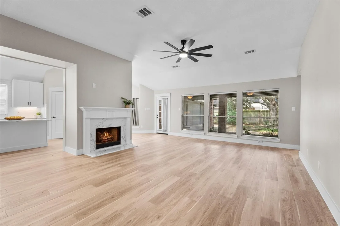 Photo of 30111 Granum Drive