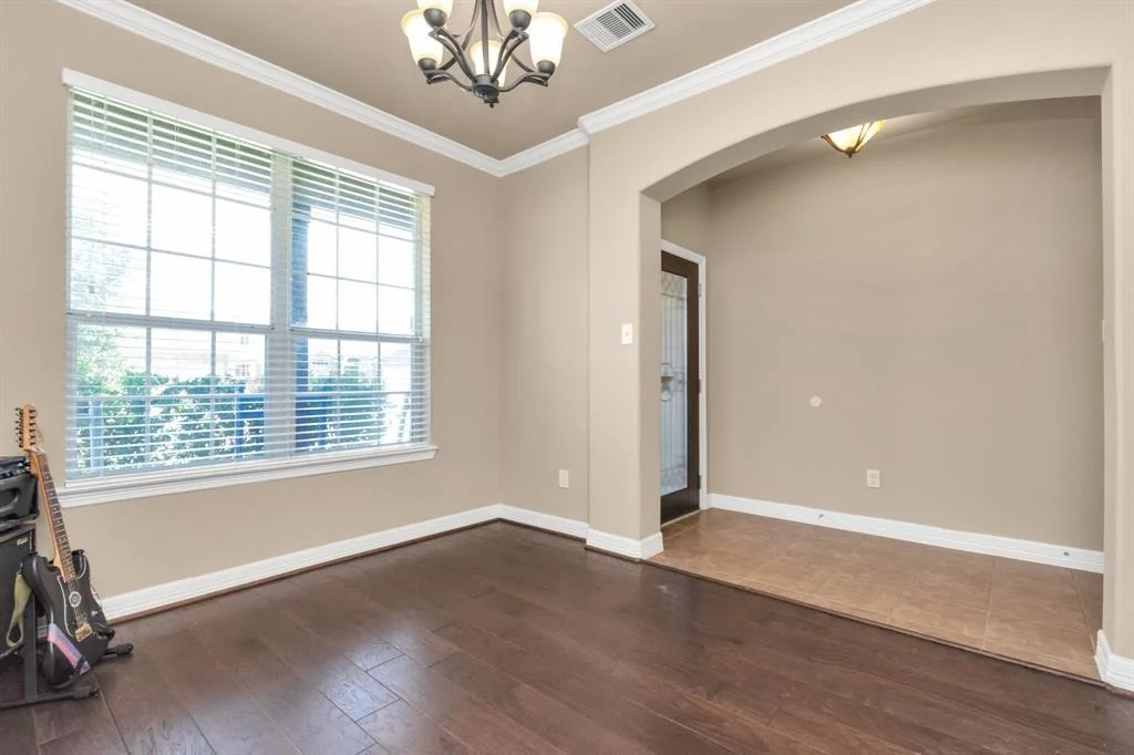 Photo of 2222 Brown Oak Drive