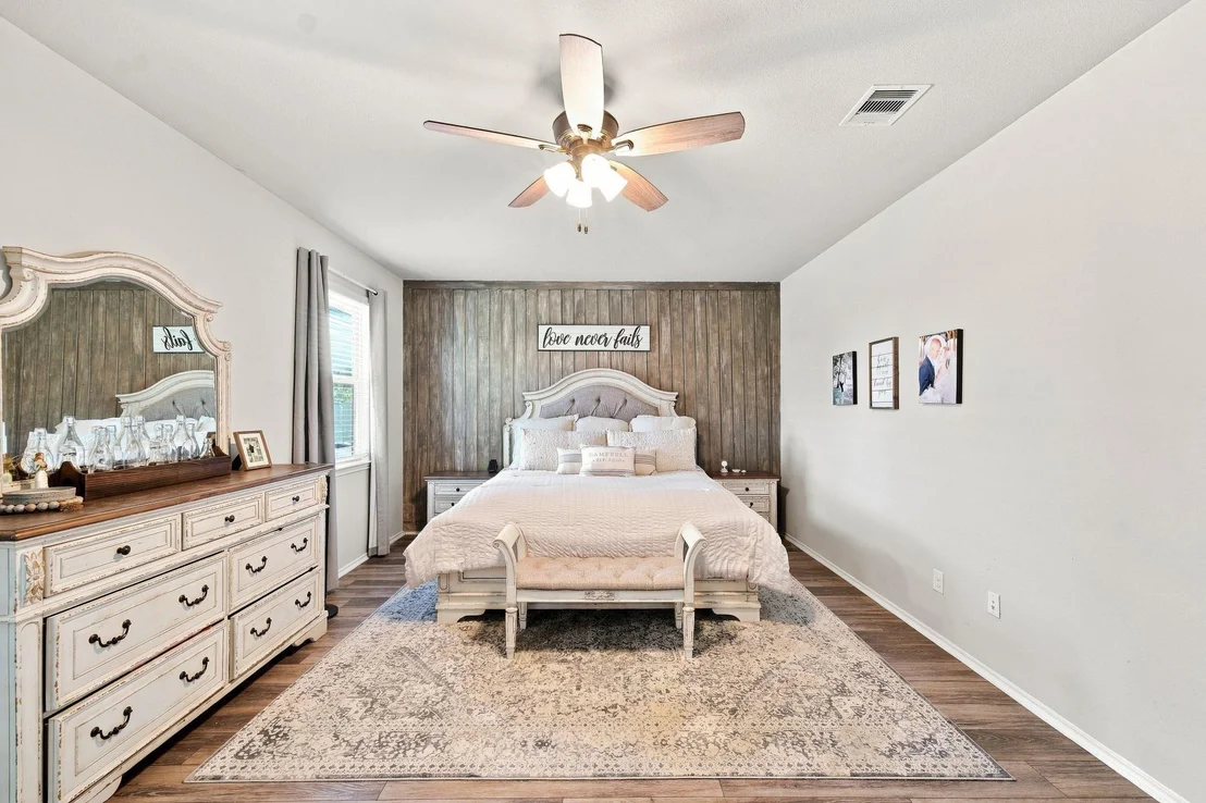 Photo of 11307 Dawn Beach Lane