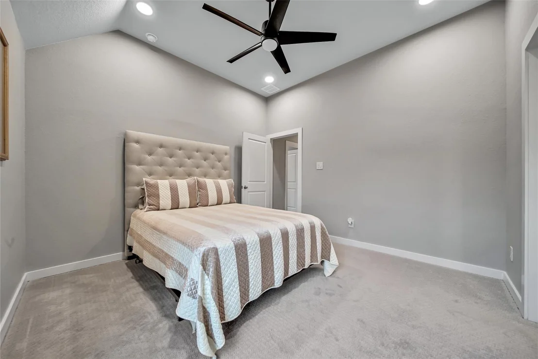 Photo of 117 Everest Drive