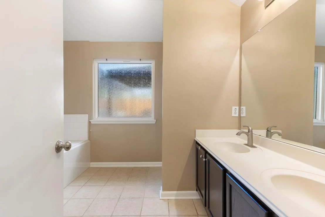 Photo of 1431 W Welsford Drive