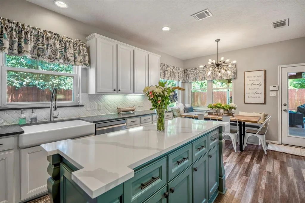 Photo of 9227 Forest Creek Drive