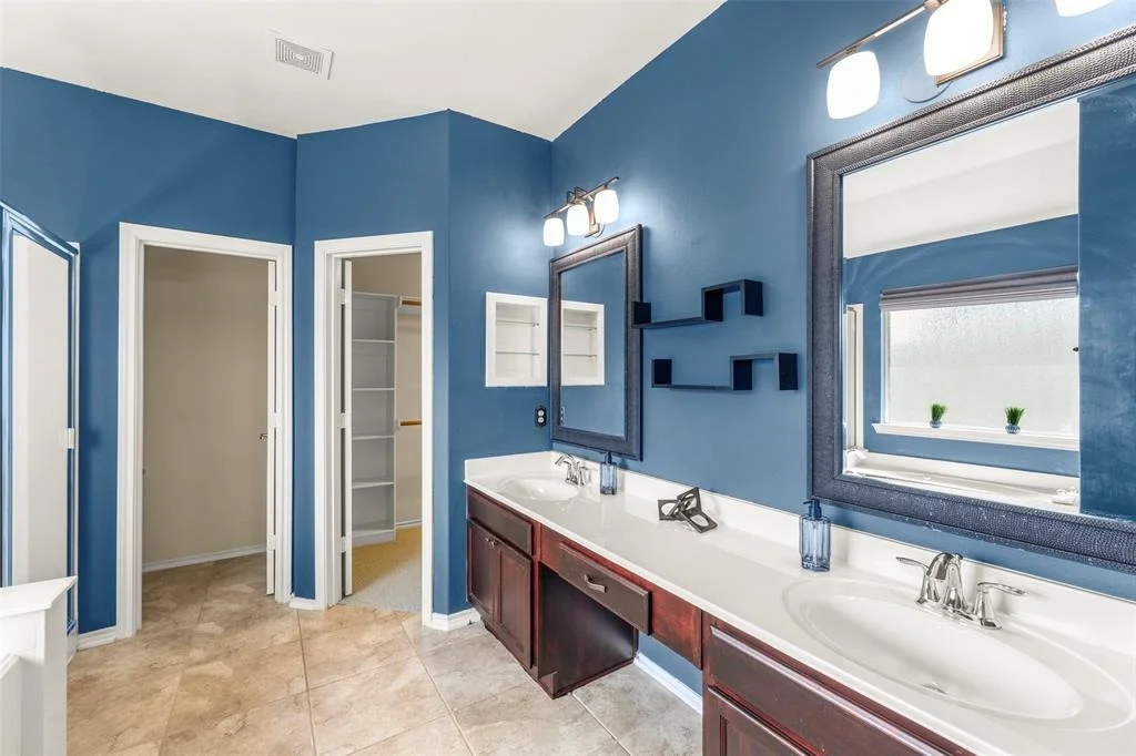 Photo of 24930 Lakecrest Manor Drive