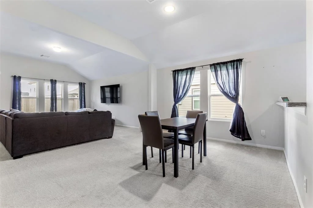 Photo of 2906 Silverhorn Lane