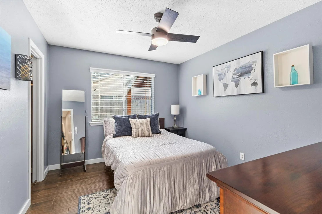 Photo of 9919 Loch Dane Drive