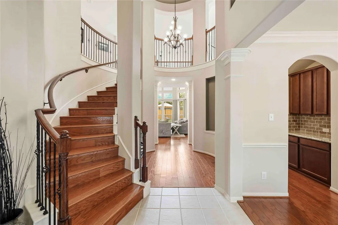 Photo of 14534 Mountain Cliff Lane